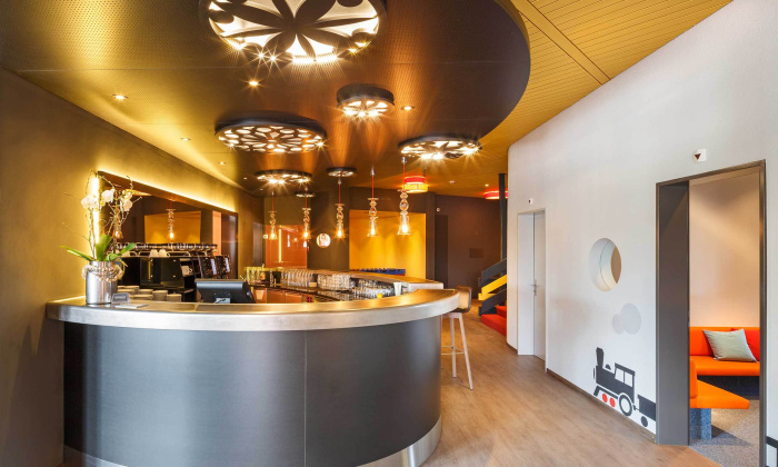 Bar hotel restaurant chaernsmatt rothenburg 08